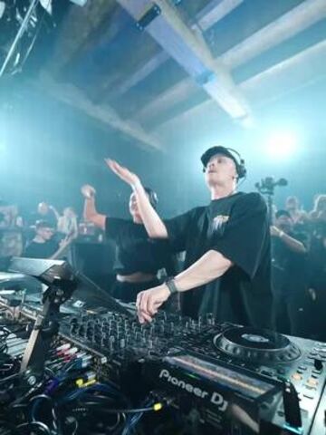 testeed out this new acid tune in manchester